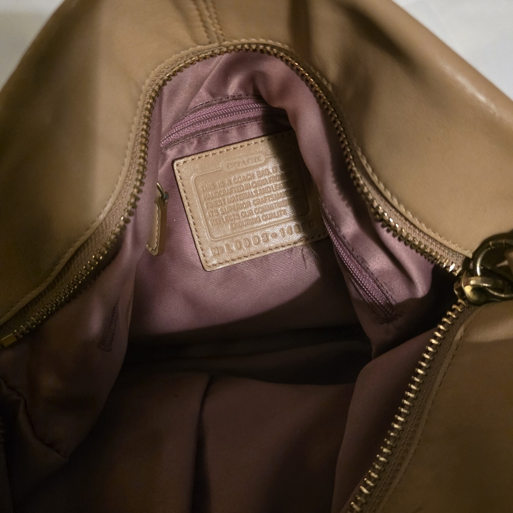 Coach Tan Vintage Leather Shoulder Bag (EUC) - Picture 8 of 9